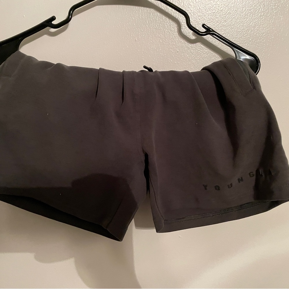 Young La Shorts size XXL